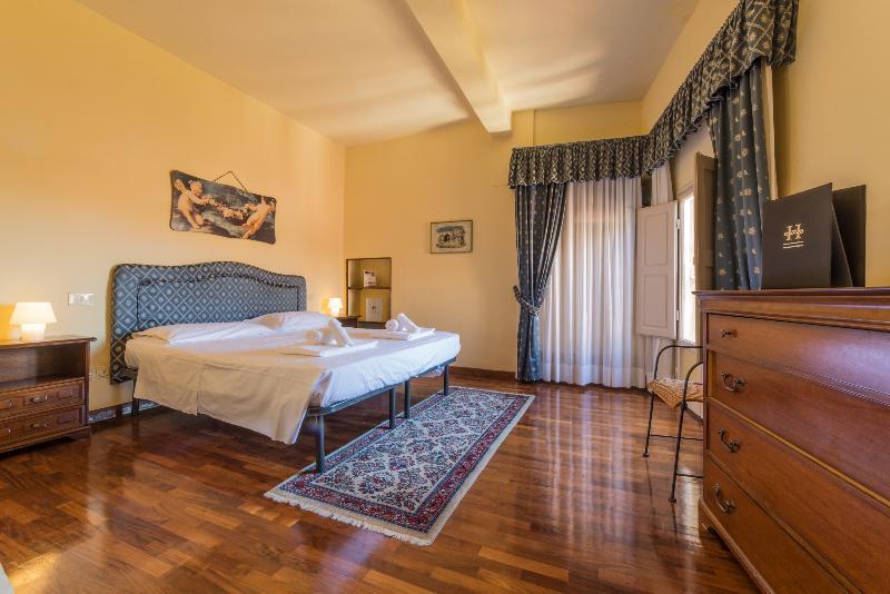 Hotel Hemeras Boutique House Dante 4*