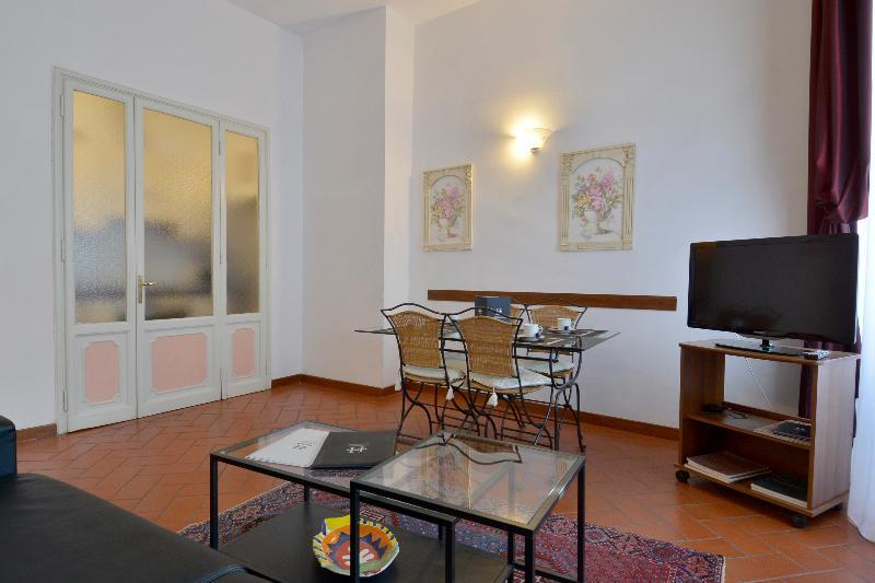 Hemeras Boutique House Dante Hotel 4*